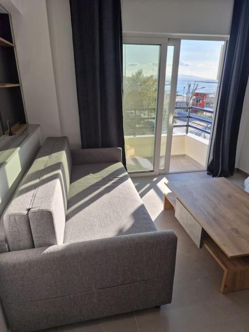 Patras Blue Sea And Sky Deluxe Apartment Exteriör bild